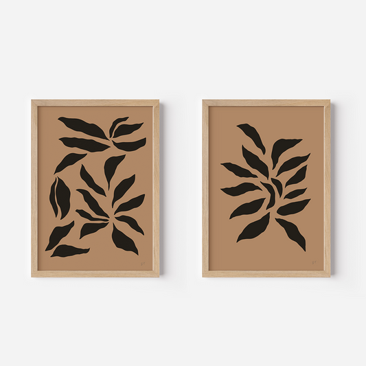 MAPLE LEAVES COUPLE